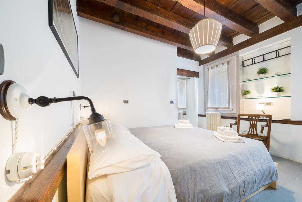 Ve.N.I.Ce Cera Casa Santo Stefano Apartman Velence Kültér fotó