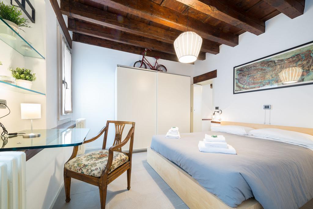 Ve.N.I.Ce Cera Casa Santo Stefano Apartman Velence Kültér fotó